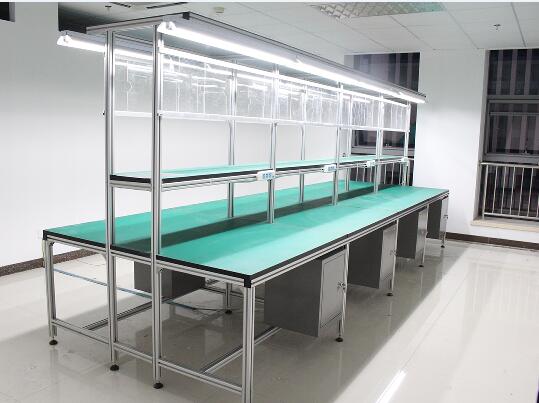 Mẫu bàn thao tác nhà xưởng